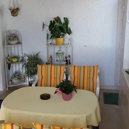 Guest house Fenix Brela