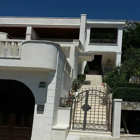 Vendégház Fenix 3*